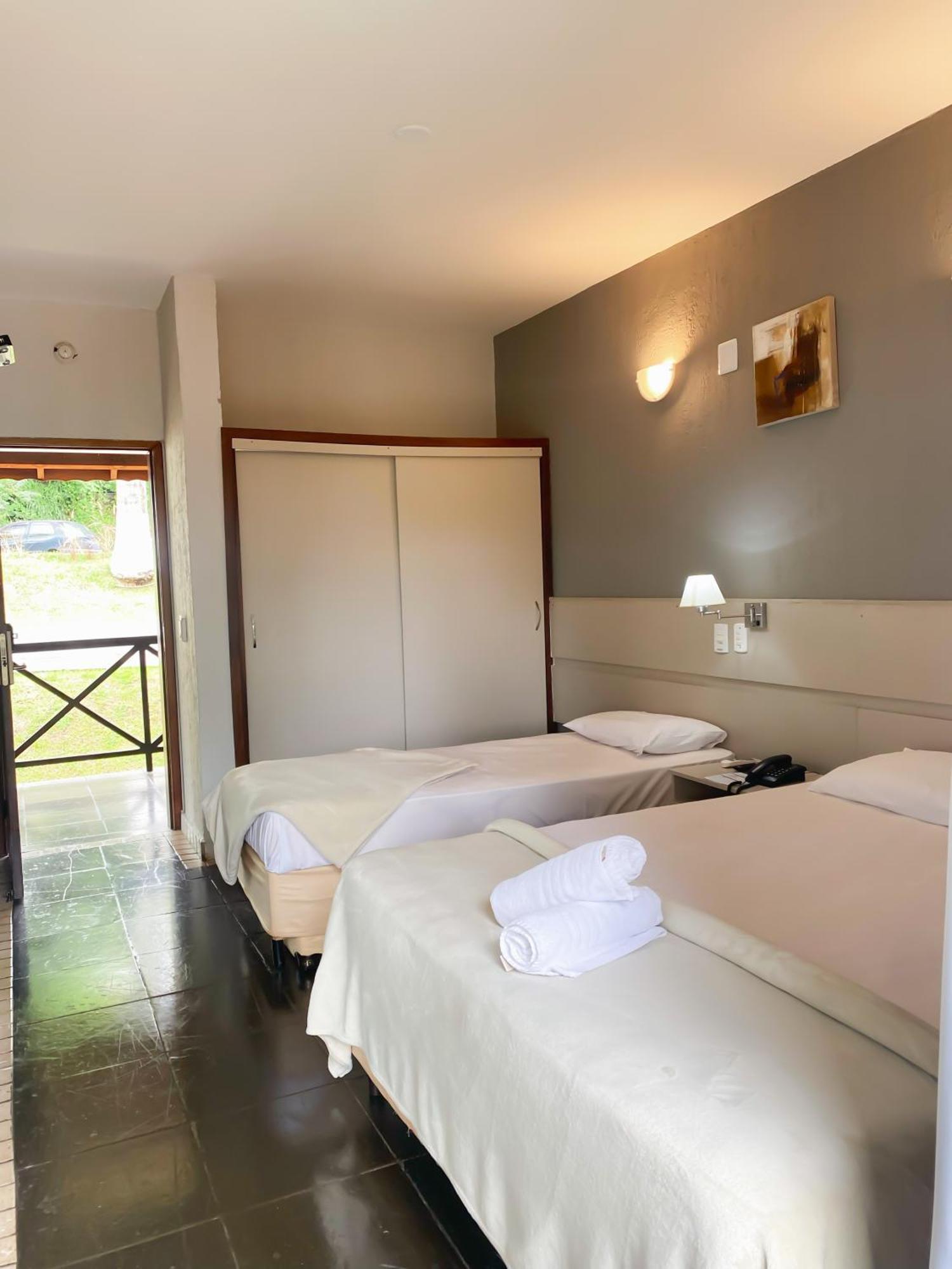 Park Hotel Modelo Пинялзиньо Екстериор снимка